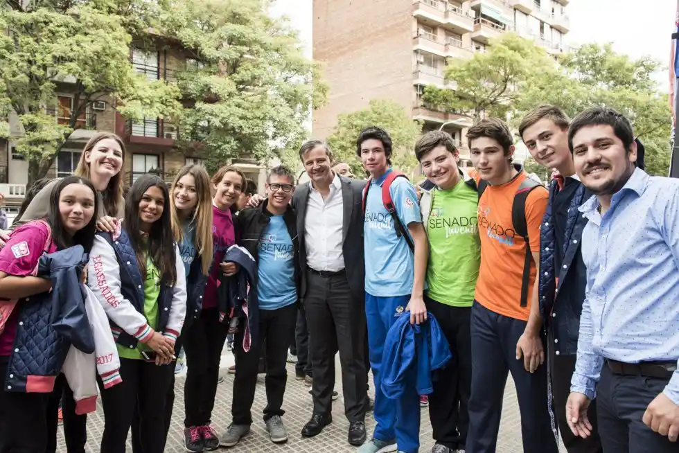 Casi 300 equipos se inscribieron para participar del Senado Juvenil