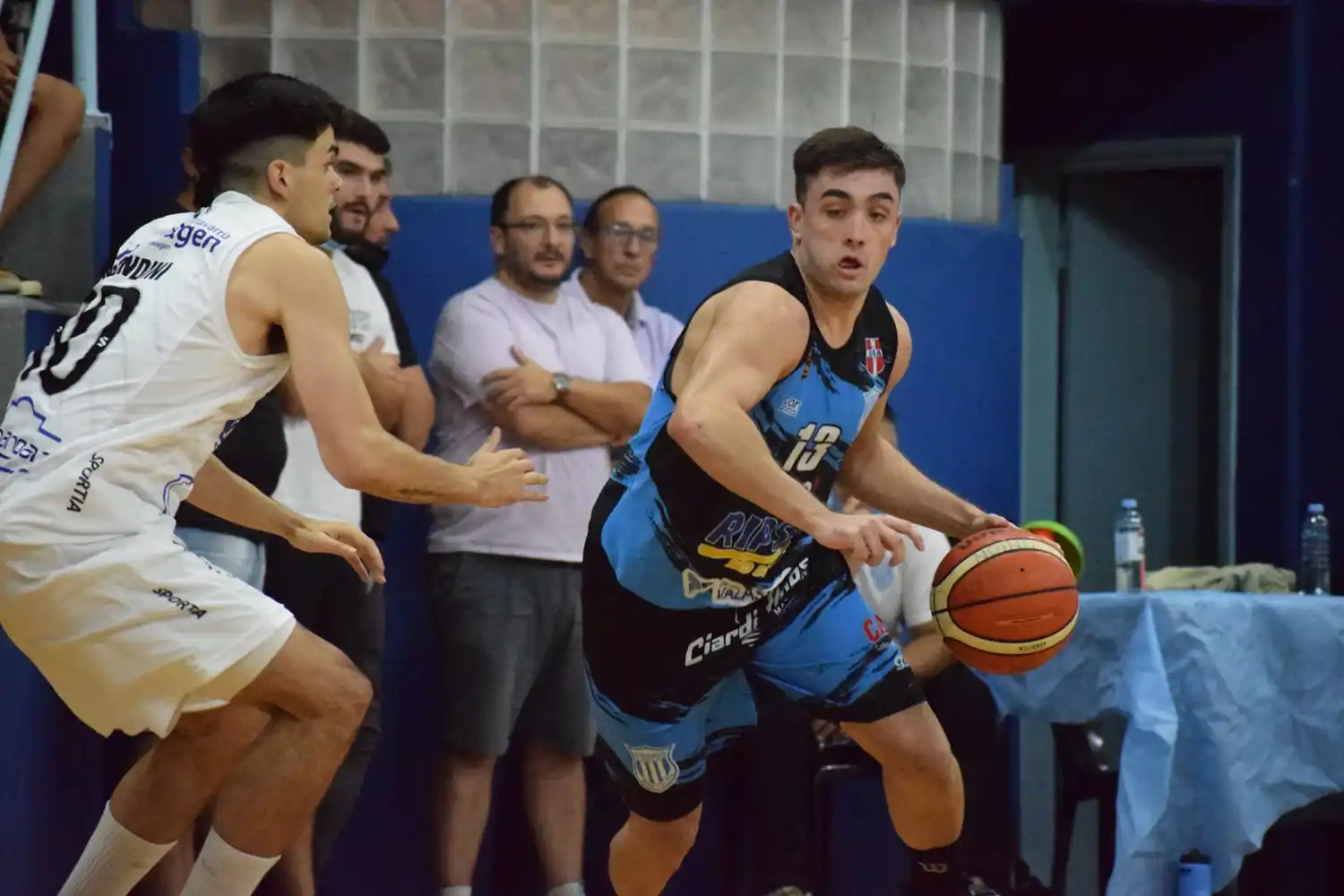 Unión, ahora líder, buscará continuar su racha en Pilar