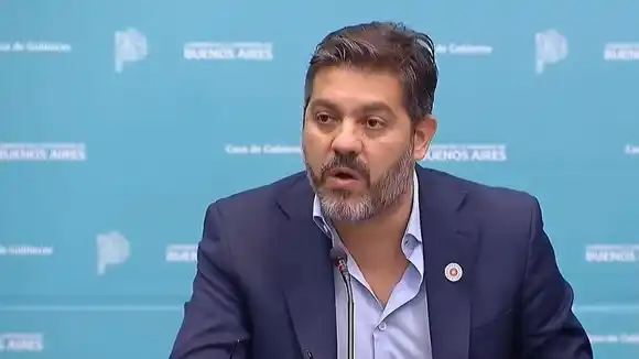 Bianco exigió "respeto a la institucionalidad" y le dijo a Milei "que deje su sueño de ser emperador de la Argentina"