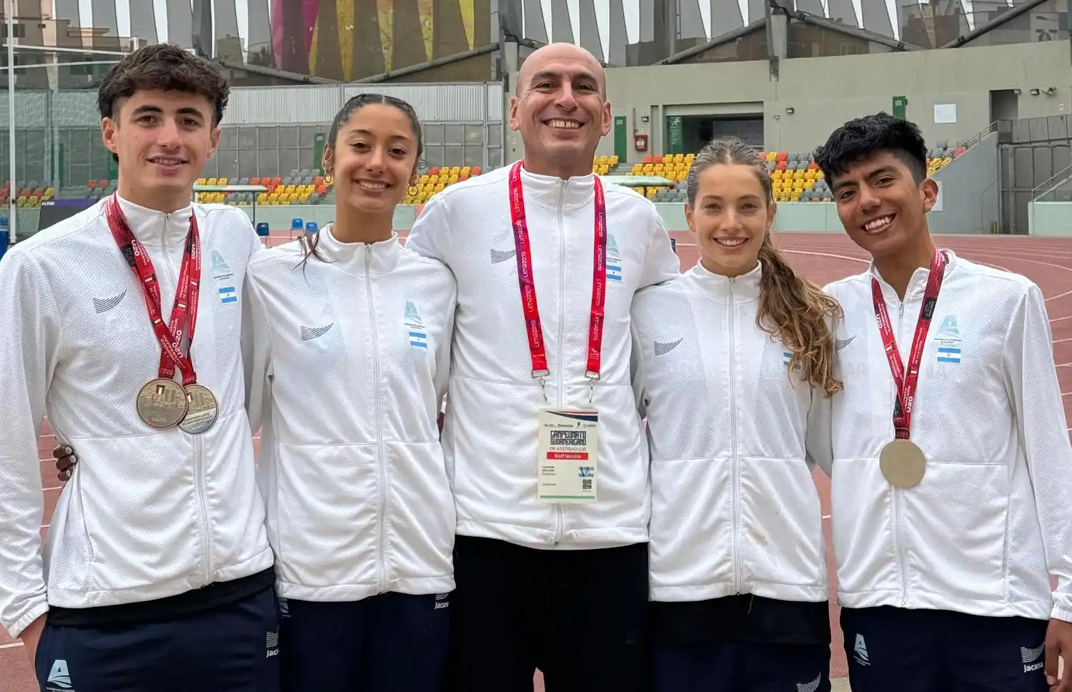 Manuel Rojas Landaburu, Joaquina Dura, Leonardo Malgor, Juana Zuberbhuler y Leonardo Guerrero.