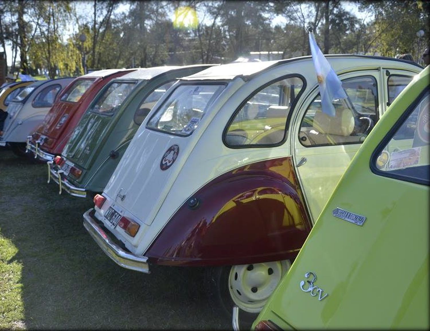 Citroën cumple 100 años en las carreteras, calles y plazas del mundo