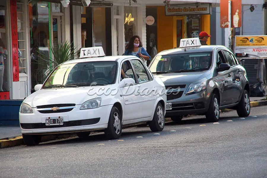 Empezó a regir la nueva tarifa en el servicio de taxis