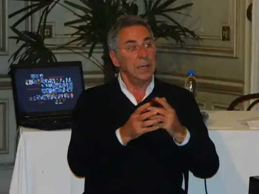 Disertó el Director de la Editorial de Entre Ríos sobre formación de políticas públicas
