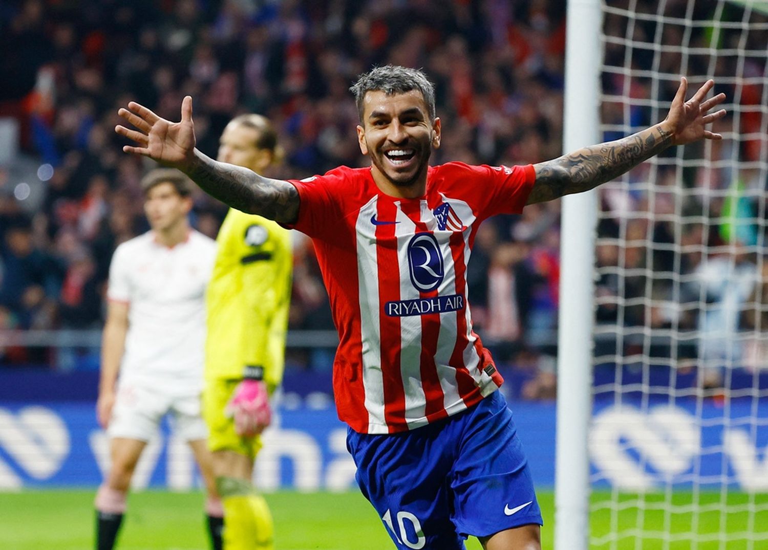 Angel Correa festeja el gol del triunfo.