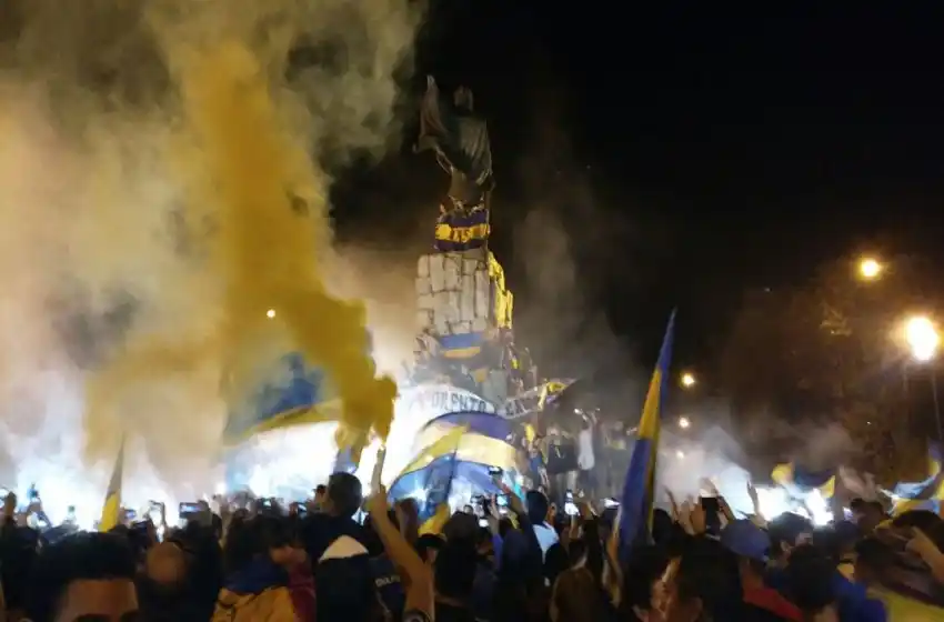 Marplatenses festejaron en el centro el bicampeonato de Boca