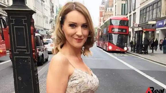 Una presentadora de televisión anuncia la muerte del Papa por error