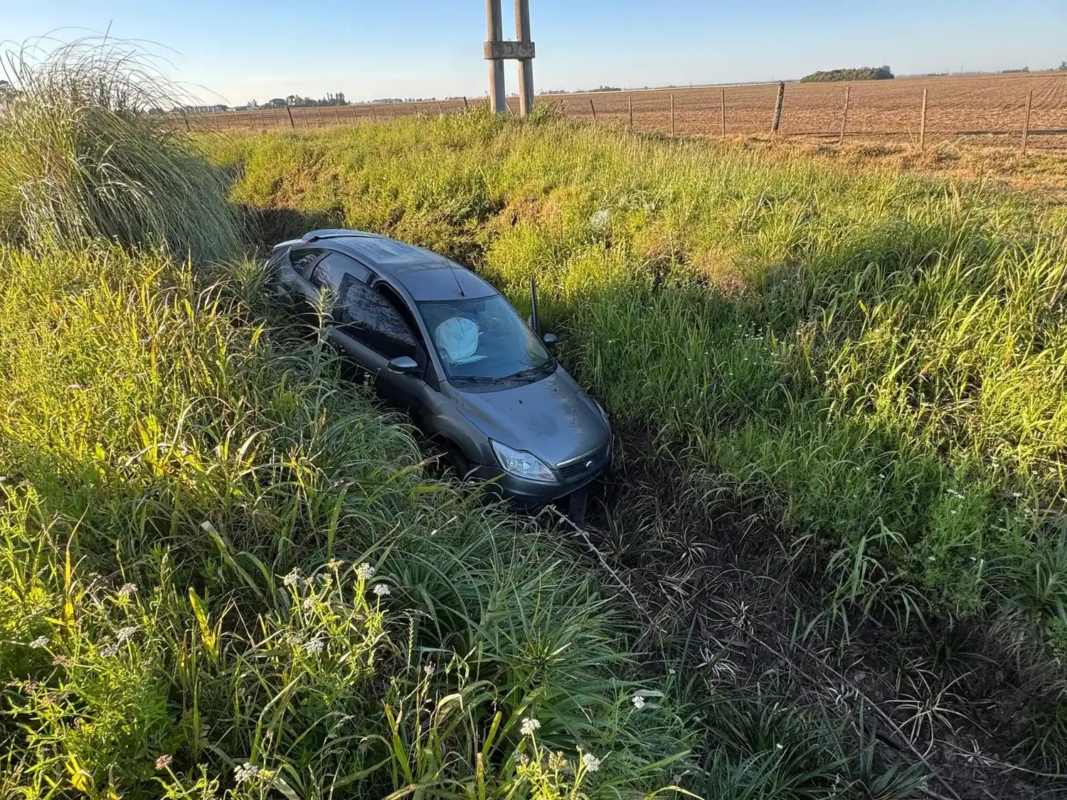 El accidente se produjo después de las 6 de este domingo. Foto: Gentileza SIES Villa Cañás