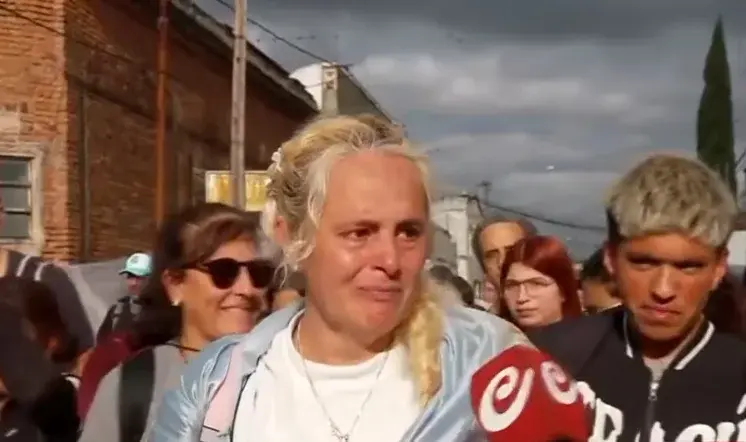 Dijo durante años que iba a peregrinar a Luján y finalmente cumplió: llegó desde Morón y no pudo contener las lágrimas