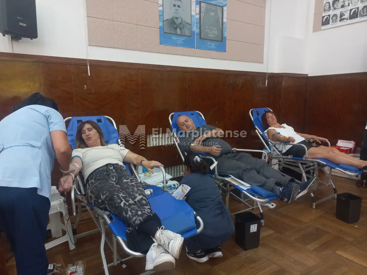 Requisitos: tener entre 18 y 65 años, pesar más de 50 kg, estar en buen estado de salud y no haber donado en los últimos tres meses en el caso de los hombres, o cuatro meses en el caso de las mujeres.