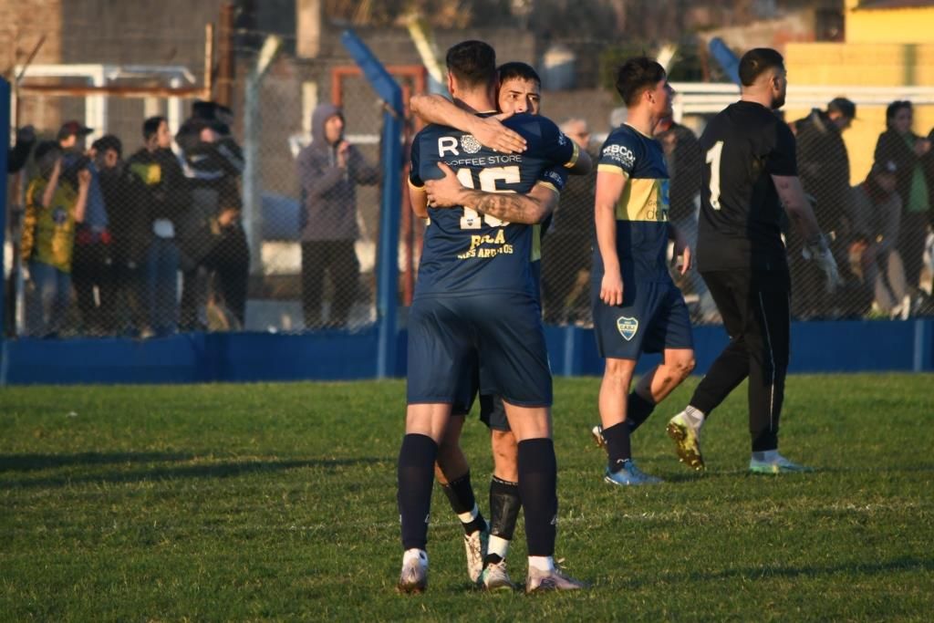 Fútbol local: Boca ganó y es líder del Clausura