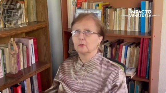 “MADURO TIENE LOS REQUISITOS PARA SER EL PRESIDENTE DE COLOMBIA, no de Venezuela”, según exmagistrada