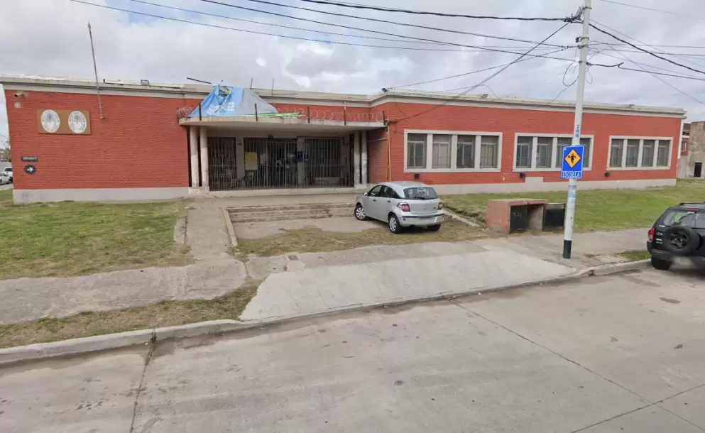 La escuela secundaria N° 27 de Avellaneda.