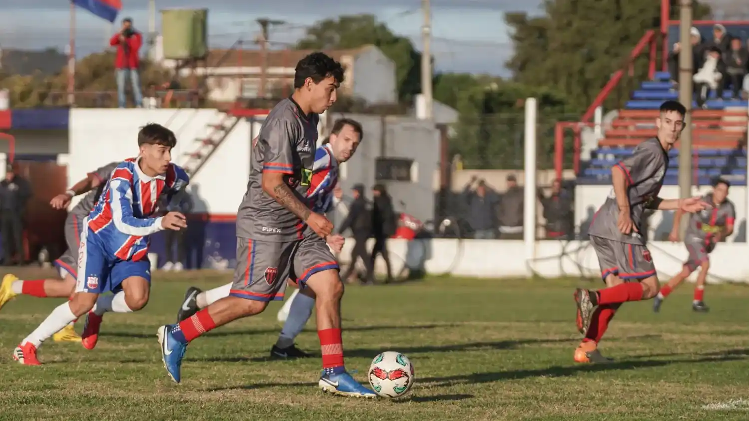 Defensores le ganó a Del Valle en el comienzo de la fecha siete