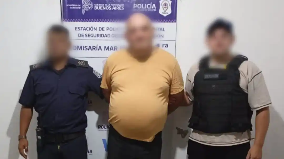 Quiso cobrar $400.000 para devolver un celular robado y lo detuvieron en una entrega controlada