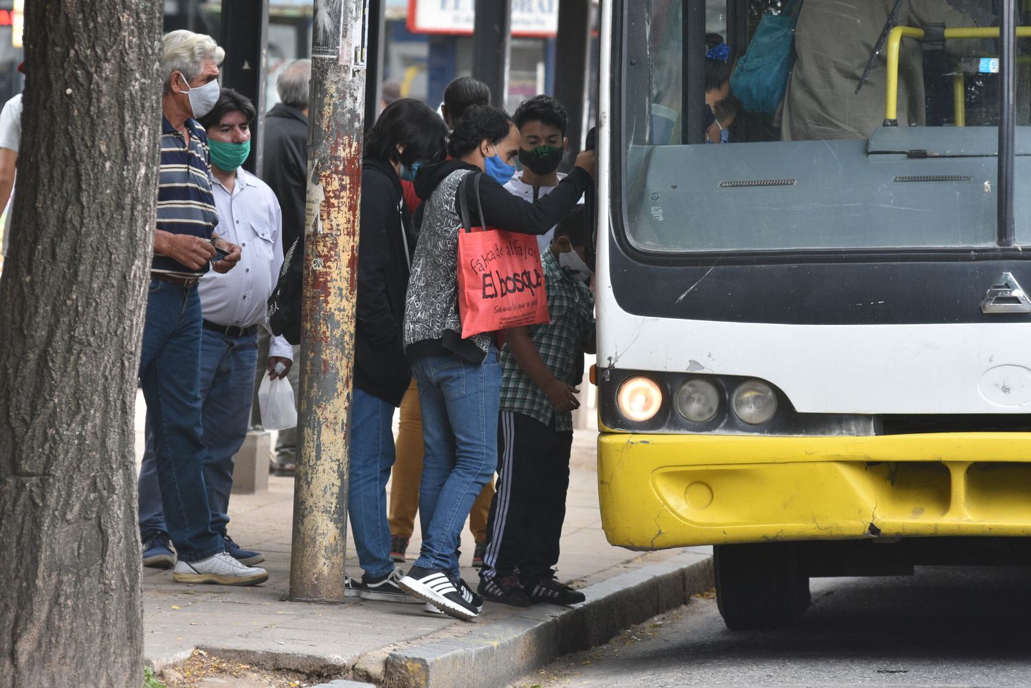 UTA levantó el paro y este jueves habrá colectivos en el interior del país