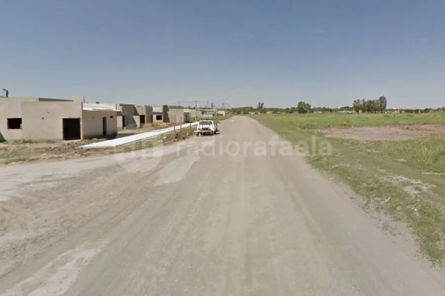 Un niño de 9 años fue mordido por un perro mientras circulaba por calle Arias