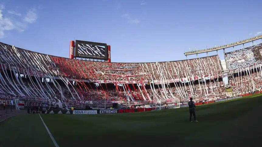 La Superfinal entre River y Boca no cambia de horario