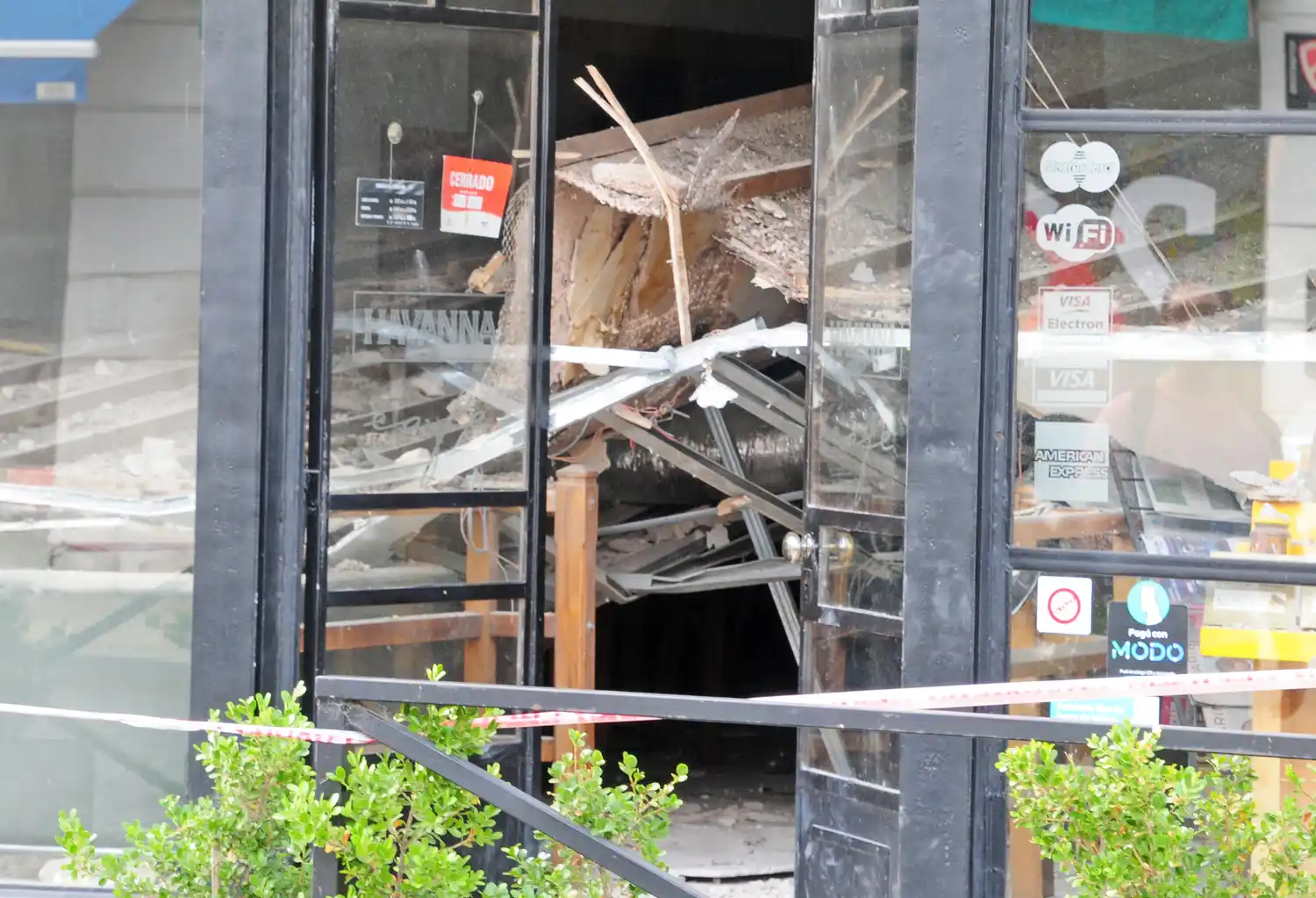 Havanna-Caida Cielorraso 07-06-23 - 2