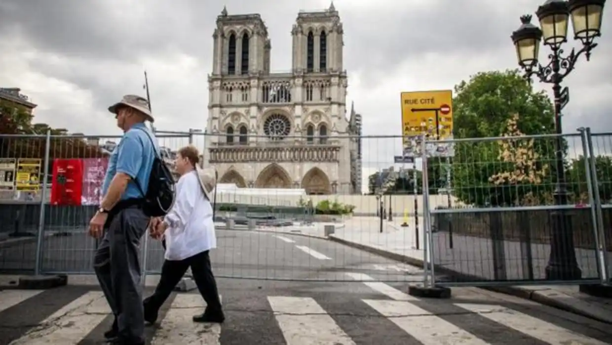 París: dos casos de niños intoxicados por plomo de Notre Dame