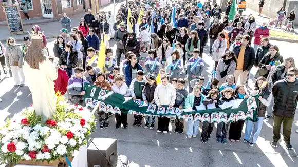 Procesión en Quequén en honor a la virgen de la Merced