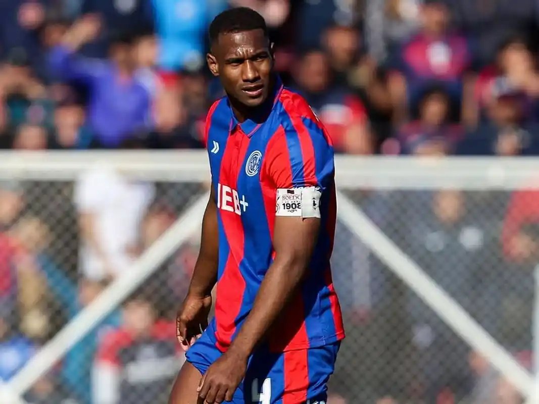 Romaña estará en la zaga de San Lorenzo.