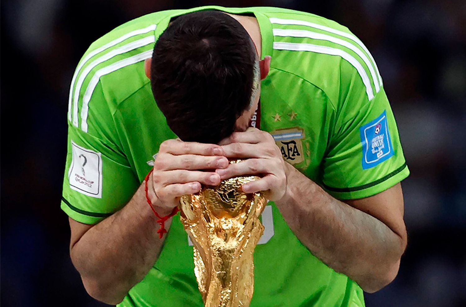 Dibu Martínez habló por primera vez a fondo de sus “juegos mentales” y reveló por qué no volvió a ver la final contra Francia