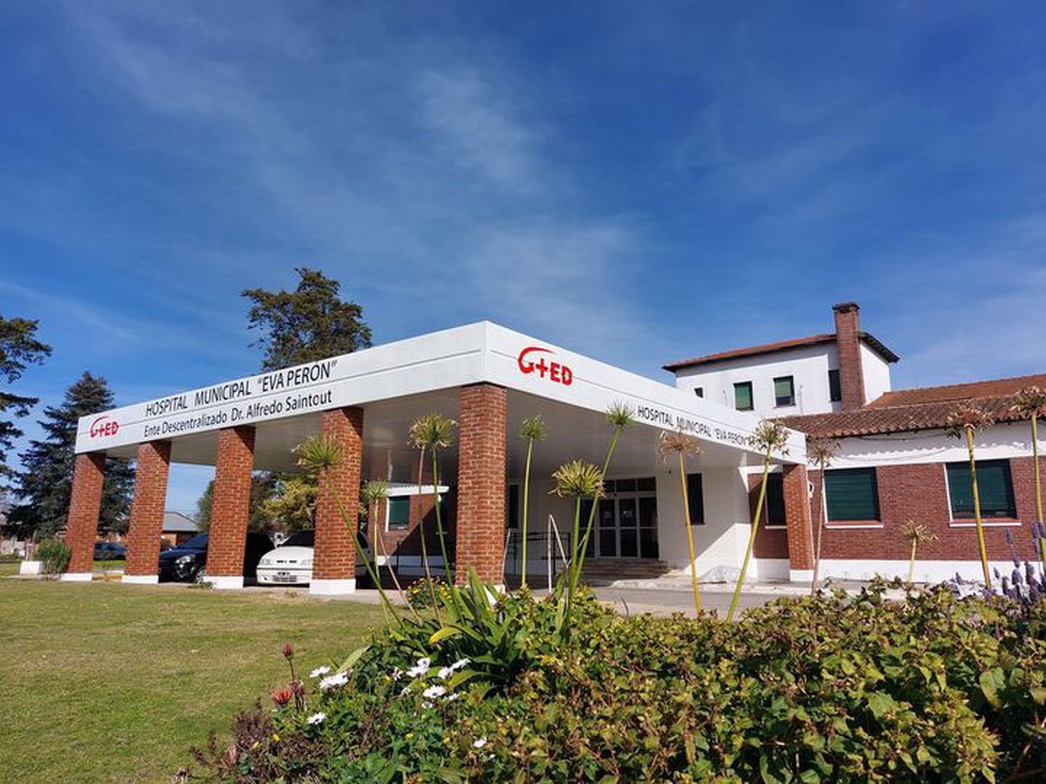 Realizan trabajos de renovación en las redes de agua del hospital