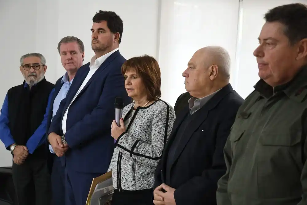 En el primer día del Servicio Cívico Voluntario se anotaron 9.000 jóvenes