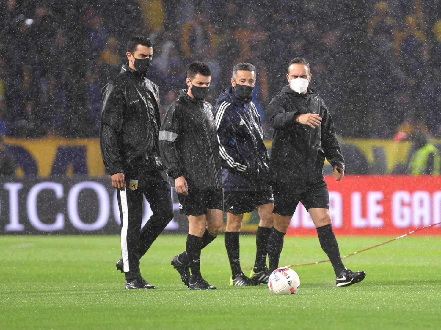 Por las intensas lluvias, se postergó Boca-Newells
