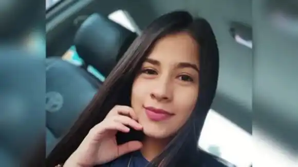Sujetos en una moto ACRIBILLAN A TIROS a una joven venezolana en Putumayo