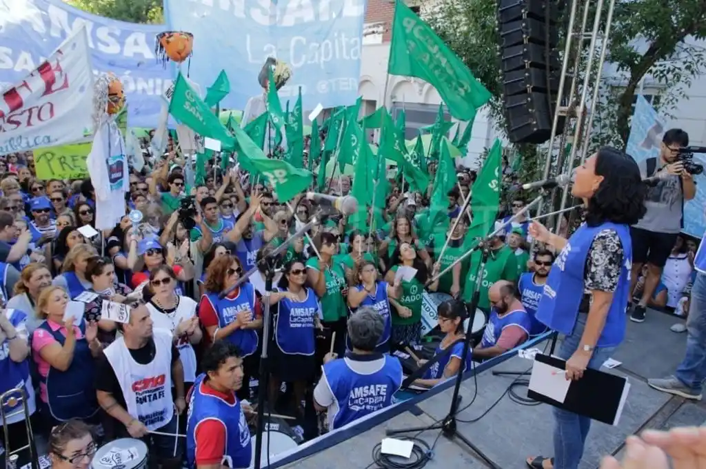 En Santa Fe los docentes vuelven al paro hoy y mañana