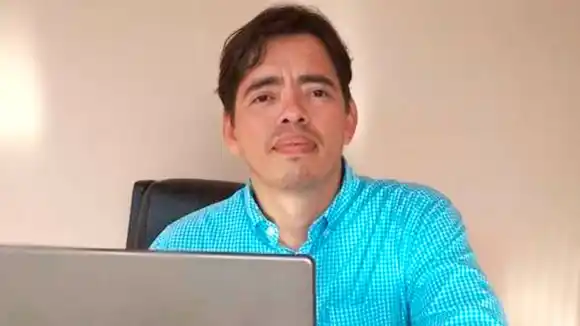 SIGUE LA PERSECUSIÓN, Maduro detiene al periodista Carlos Andrés Monsalve