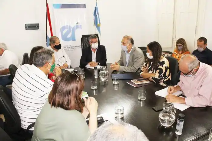 La paritaria con los gremios estatales se realizará la próxima semana