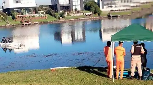 Tragedia en country de Escobar: Se ahogó en un lago cuando hacía kayak