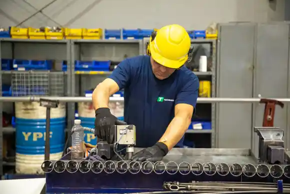 Pequeños y medianos empresarios sostienen que "el derrumbe de las ventas superó el 17%"