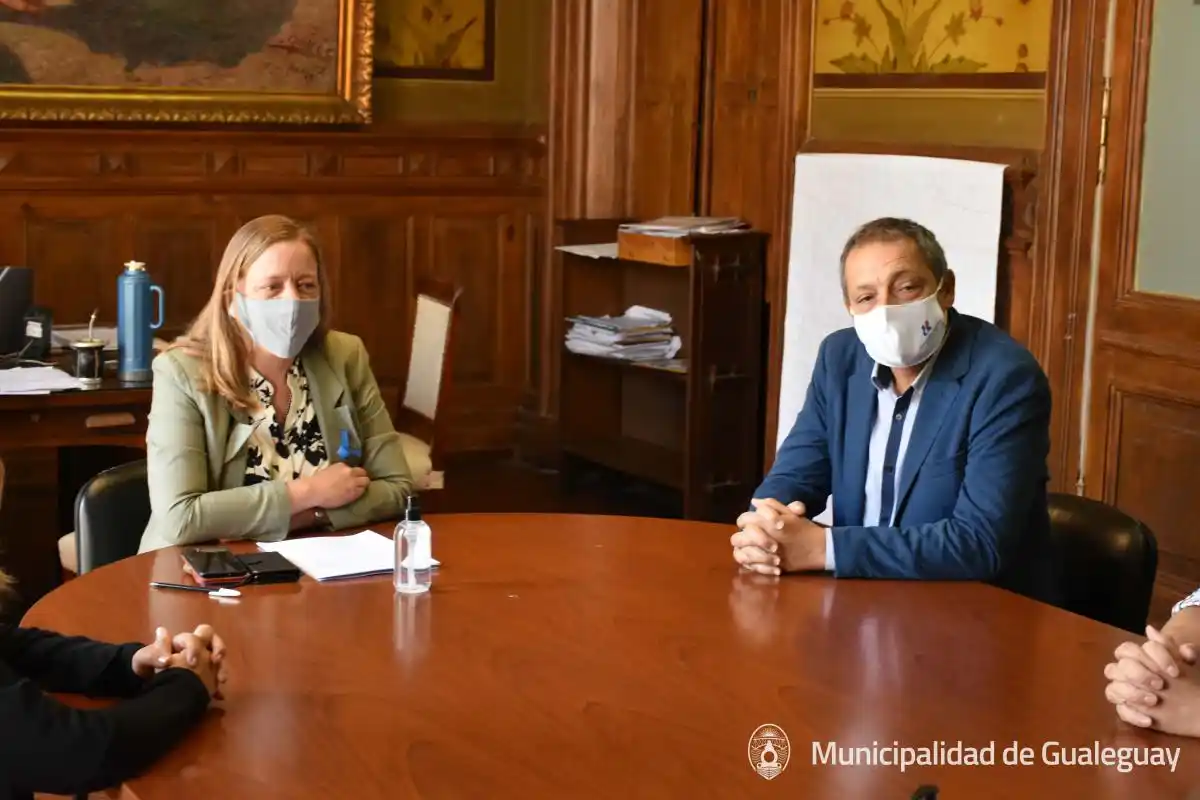 Verónica Berisso se reunió con el Decano de la UADER