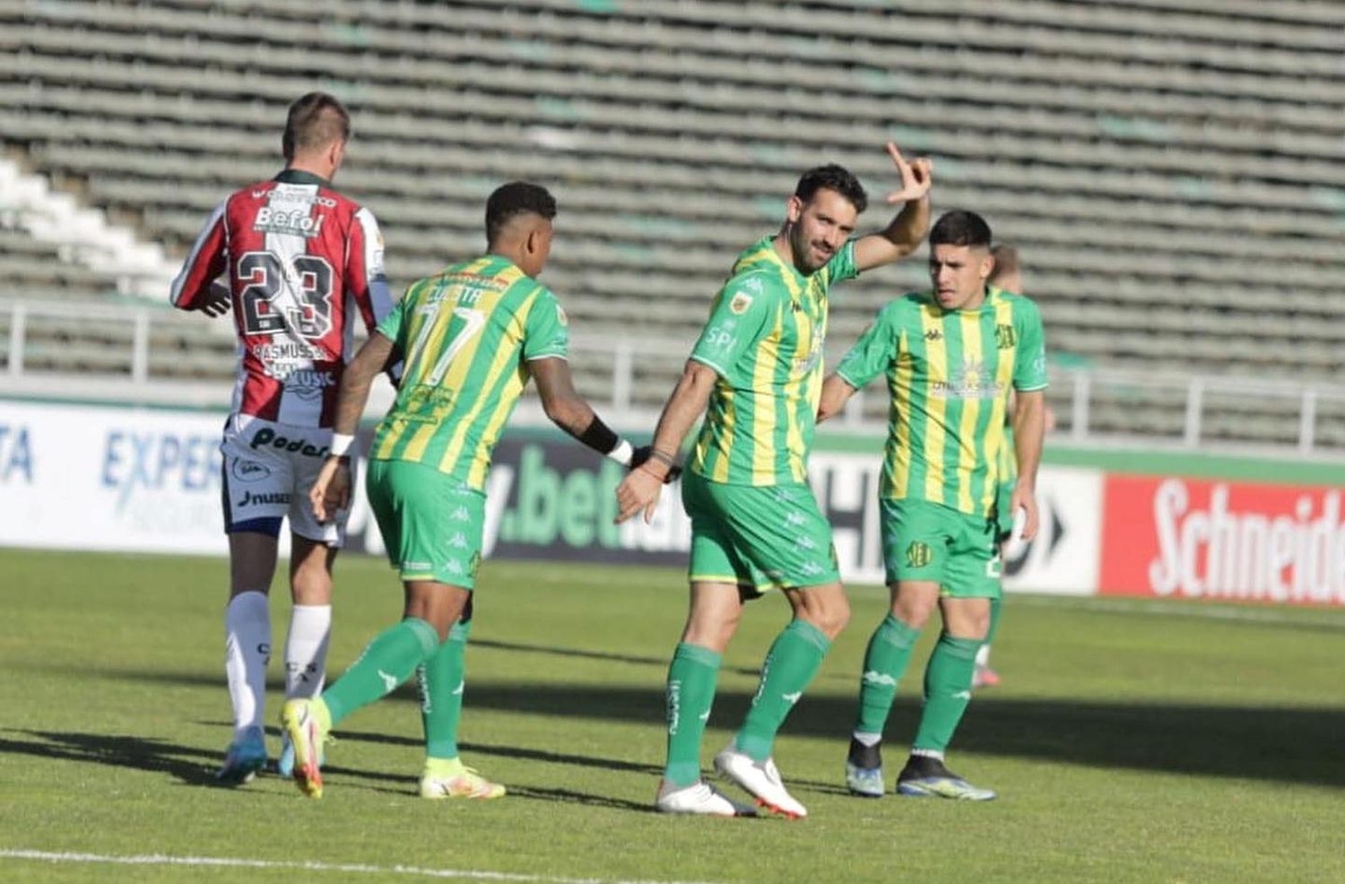 Aldosivi volvió a perder contra un rival directo