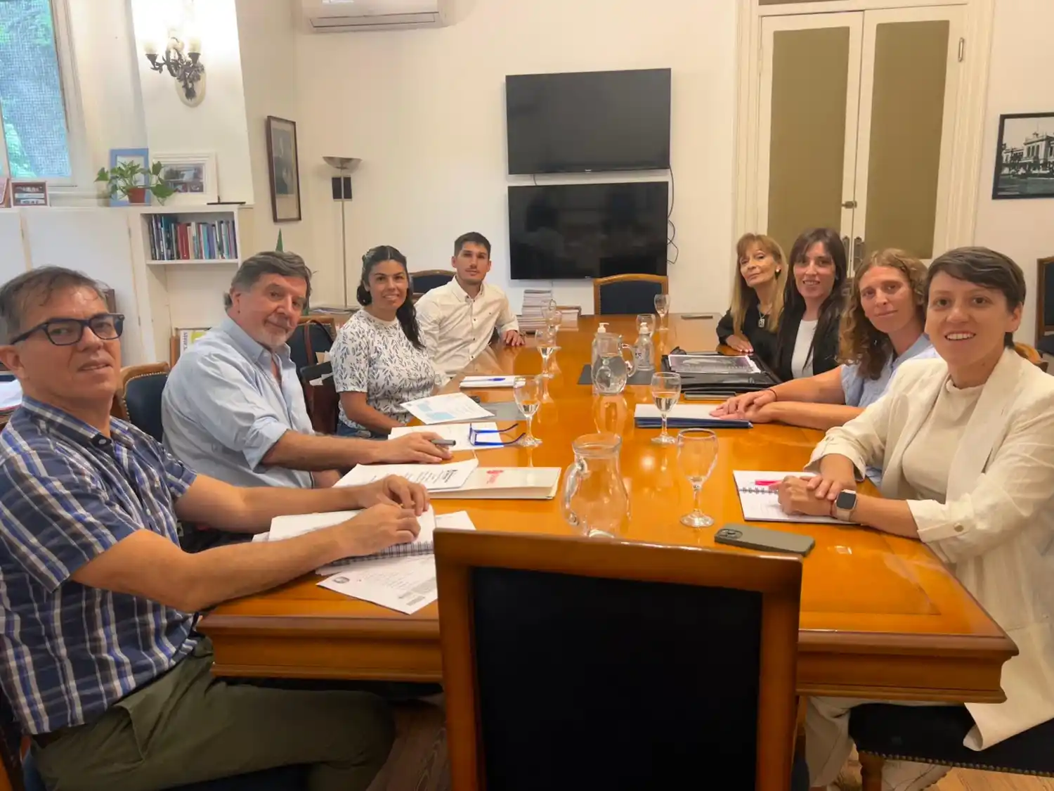 Gómez se reunió con Sileoni y firmó acuerdos para mejoras en escuelas