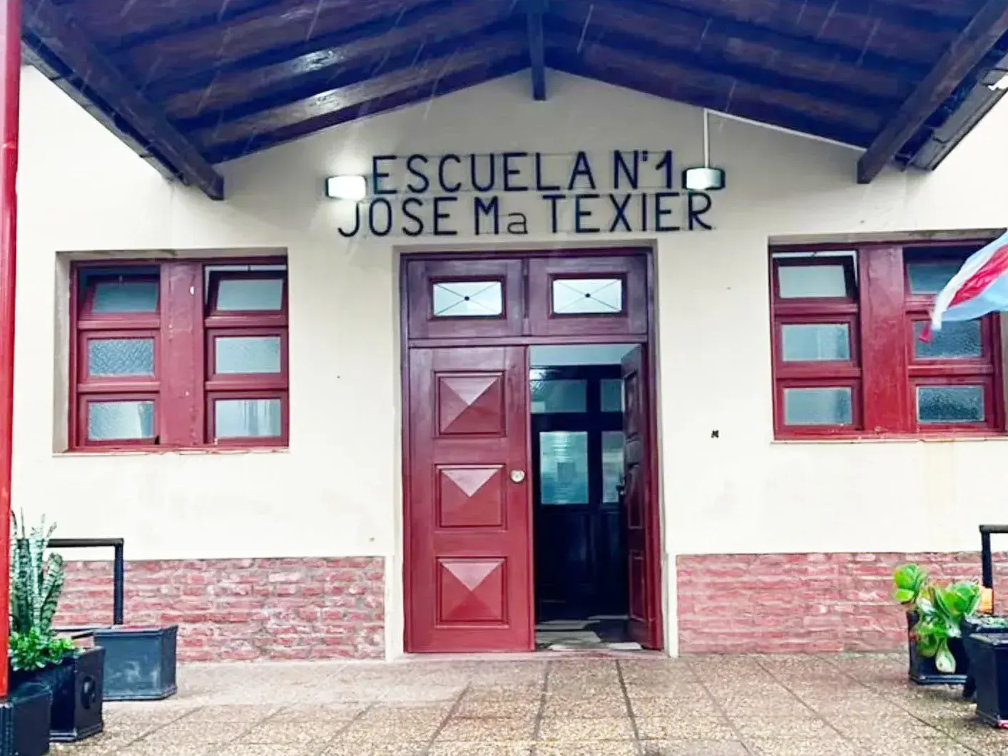 Con una inversión de 781 millones se licita una obra integral para escuela de San Salvador