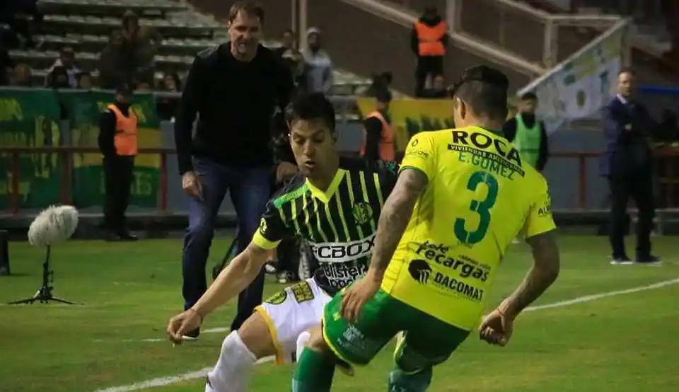 Dos bajas por tres semanas