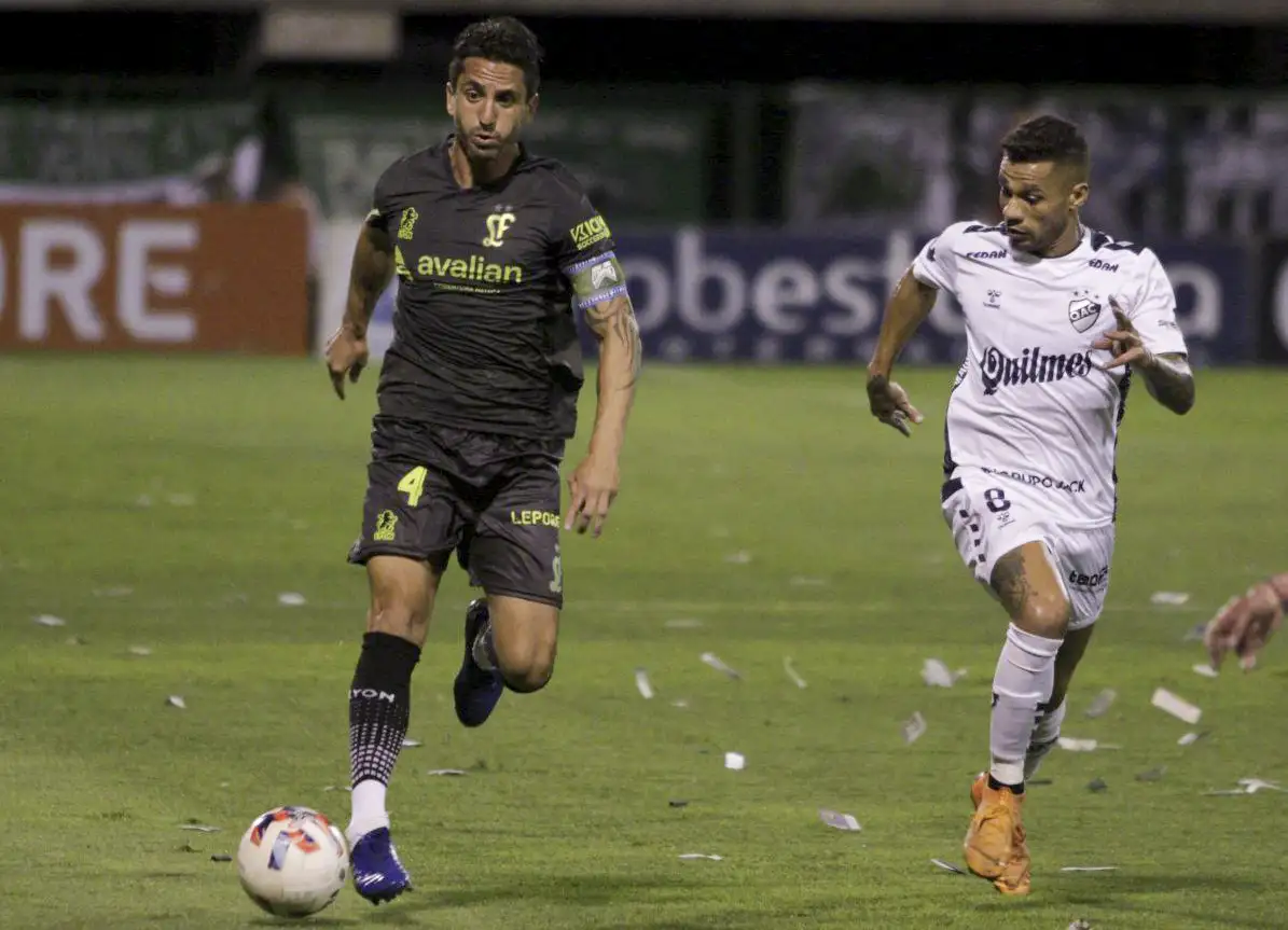 Grana y Silva, mano a mano en Caballito.