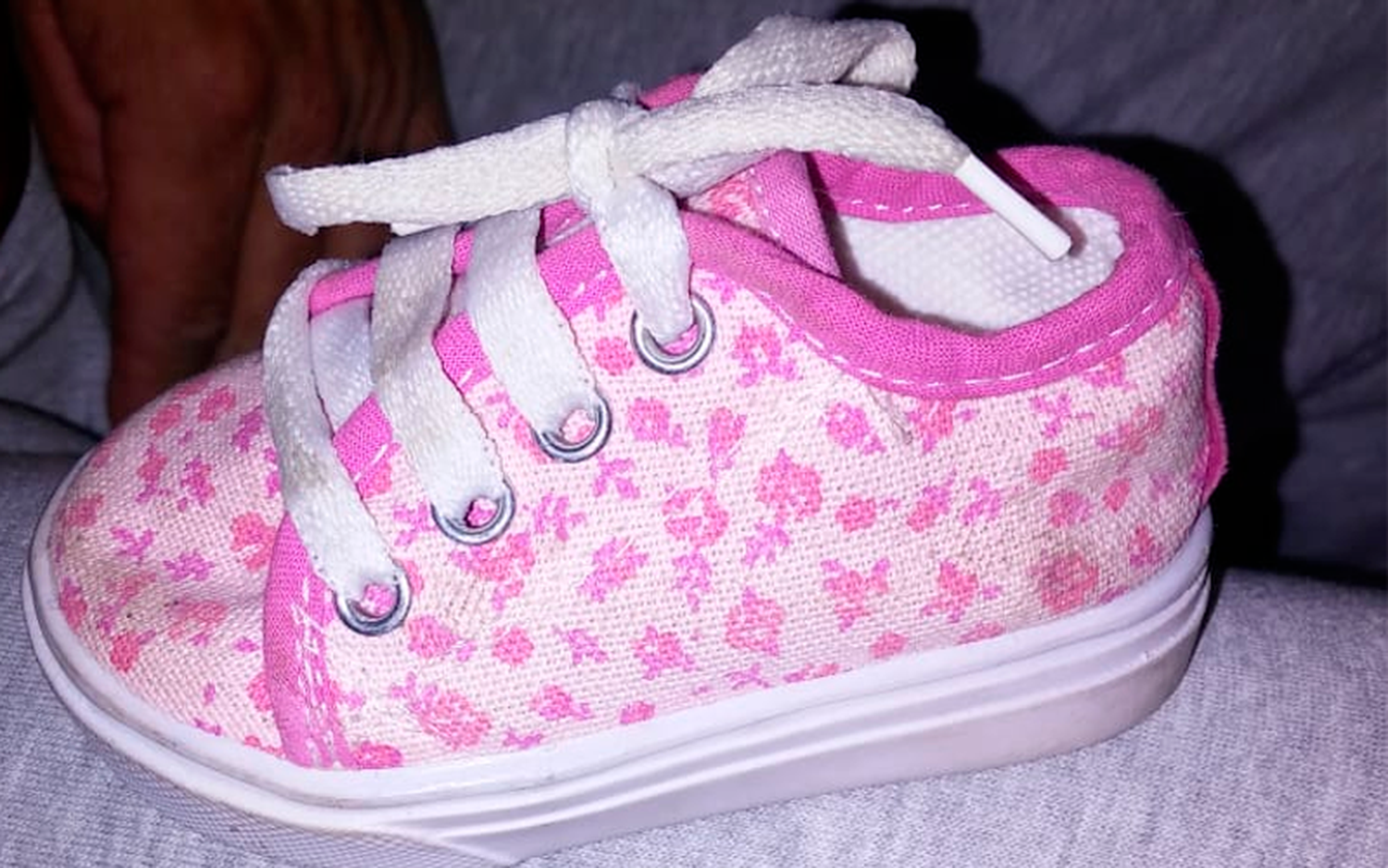 Zapatilla de bebé encontrada