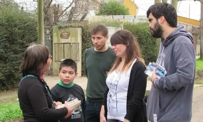 Portos y Damián Espíndola, de recorrida en Pilar.