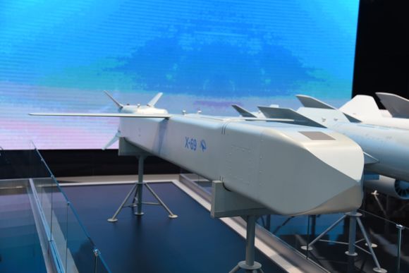 X-69, the stealth ground-attack cruise missile designed for Russia’s Su-57 fifth-generation fighter jet