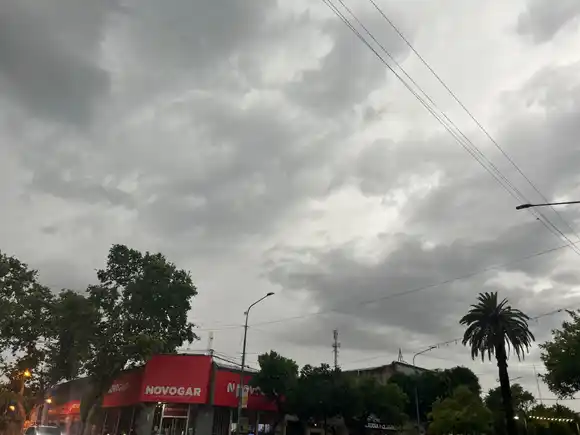 Se cubrió el cielo en Rafaela y comienza un período de fuerte inestabilidad, ¿cómo seguirá?