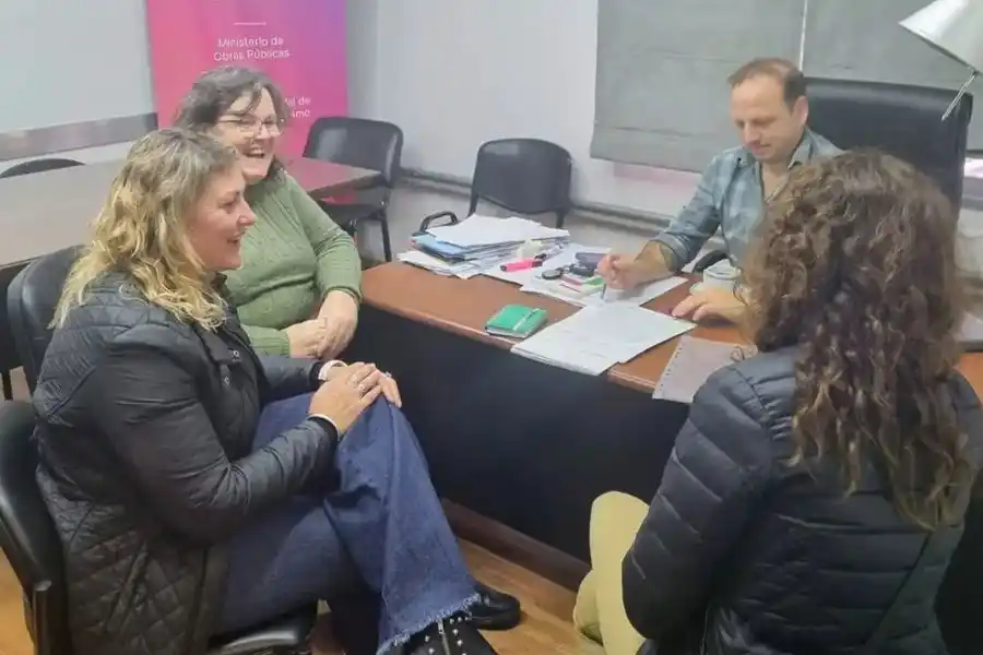 Avanza un importante proyecto habitacional para San Vicente con la gestión de dúplex