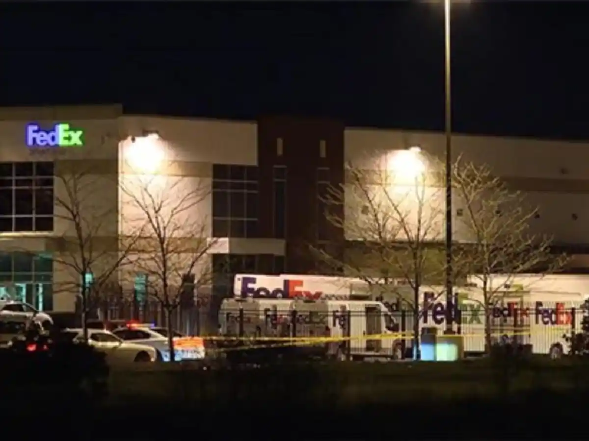 Ocho muertos por un tiroteo en una empresa de correos en Estados Unidos