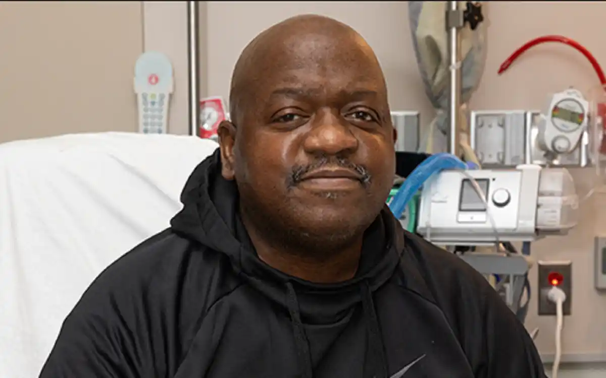 Muere en EE.UU. el primer hombre que recibió un trasplante de riñón de cerdo en el mundo