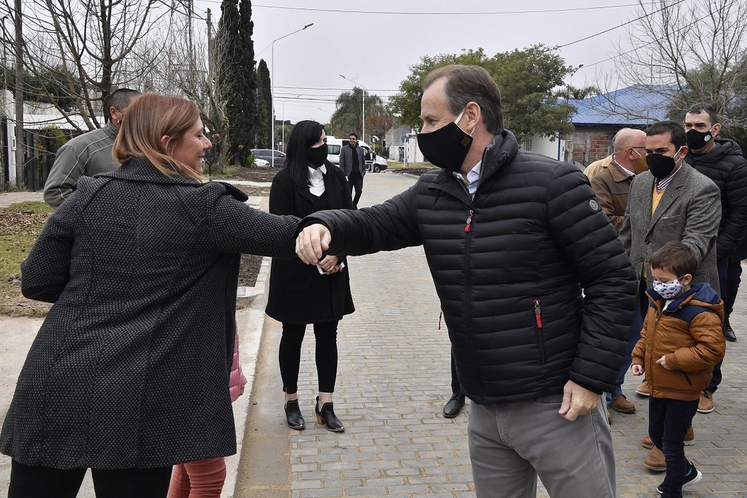 La provincia suspendió nuevas habilitaciones de actividades y servicios