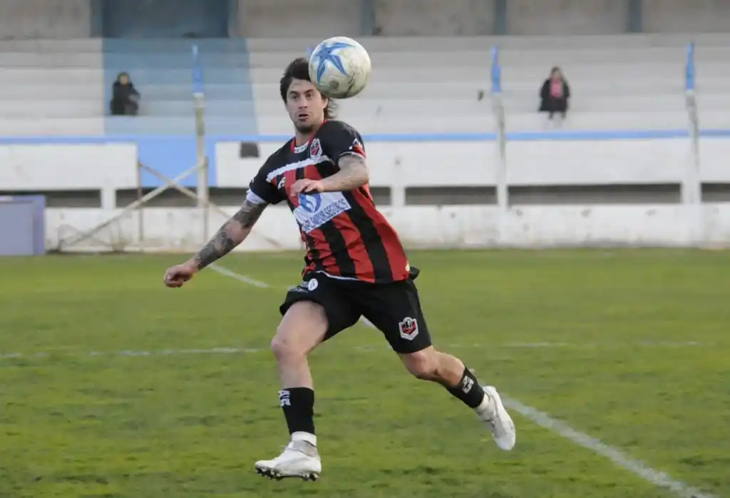 “Jona” Muriel, rock y gol